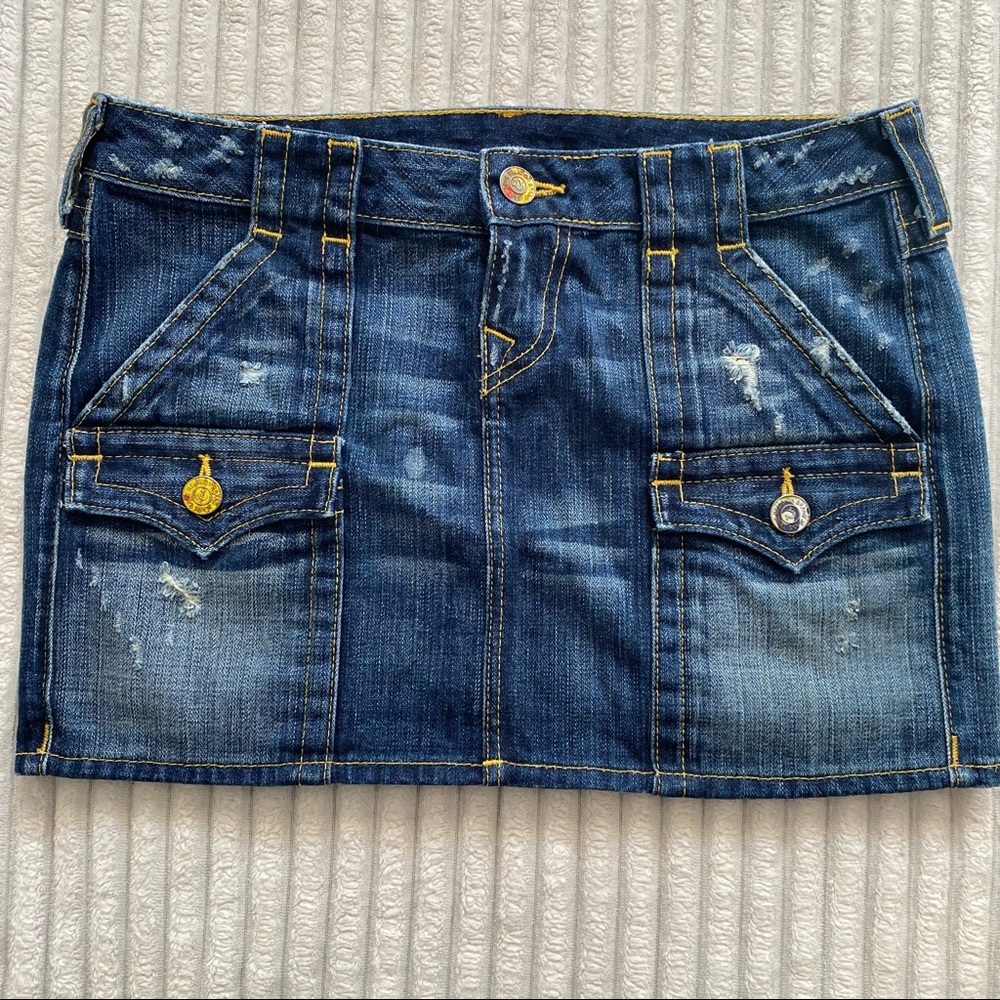 TRUE RELIGION MINI SKIRT